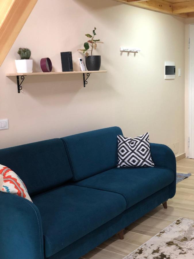 Jon'S Duplex Apartment ติรานา ภายนอก รูปภาพ